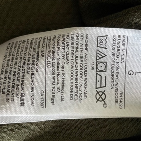 Women's Gap Green Flowy Long Sleeve Lace Detail Sz L Blouse Excellent condition - Picture 7 of 8